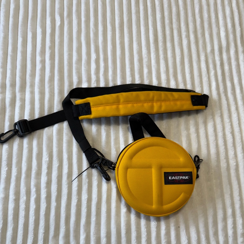 TELFAR X EASTPAK Circle Crossbody Bag